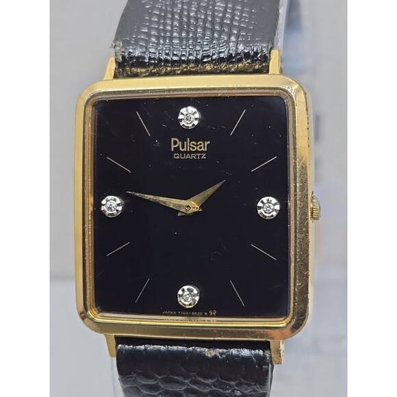 Vintage Pulsar by Seiko Mens Tank Watch Gold Tone Black Dial  display picture 1